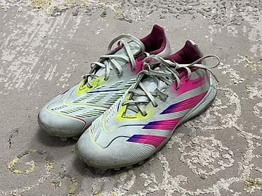настольные игры для детей: Футбольные бутсы adidas Predator (турф/TF) - Серия: Predator - Тип — 4