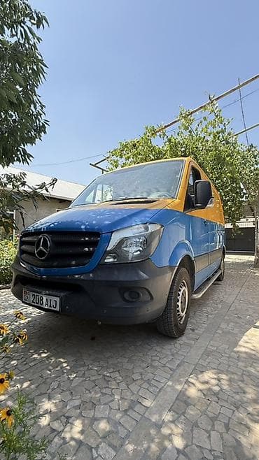 обшивка двери бмв е34: Легкий грузовик, Mercedes-Benz, Стандарт, Б/у — 1
