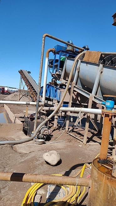 май: Мытый карьерный песок (фракция преимущественно 0–5 мм) 550-600 — 4