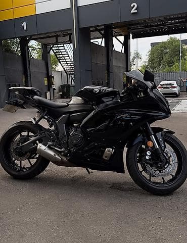 Мототехника: Спортбайк Yamaha, 700 куб. см, Бензин, Чоңдор үчүн — 1