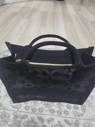 у настоящей женщины должна быть сумка: Тоут‑сумка прямоугольной формы - Легкая и удобная для ежедневного — 2