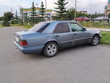 lexus is 2017: Mercedes-Benz E-Class: 1994 г., 2.2 л, Механика, Бензин, Седан — 4