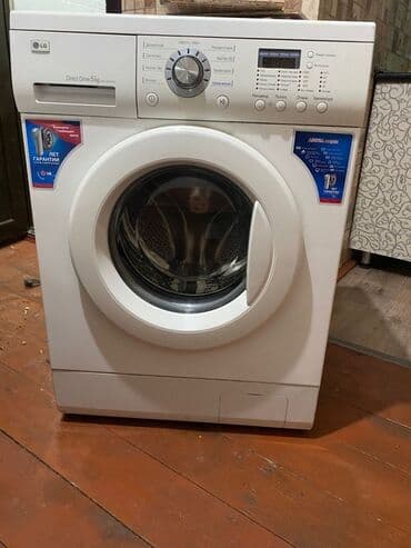 продаю стиральную машинку lg: Стиральная машина LG, Автомат, До 5 кг, Полноразмерная — 1