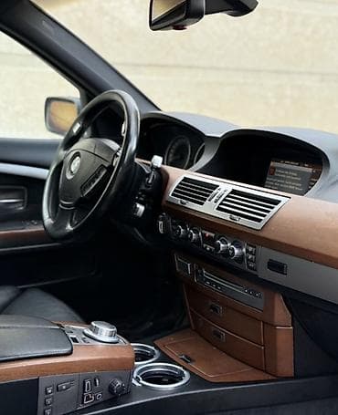 очен срочно: BMW 7 series: 2006 г., 4 л, Автомат, Бензин, Седан — 7