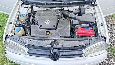 жук машина: Volkswagen Golf: 1998 г., 1.6 л, Автомат, Бензин, Хэтчбэк — 3