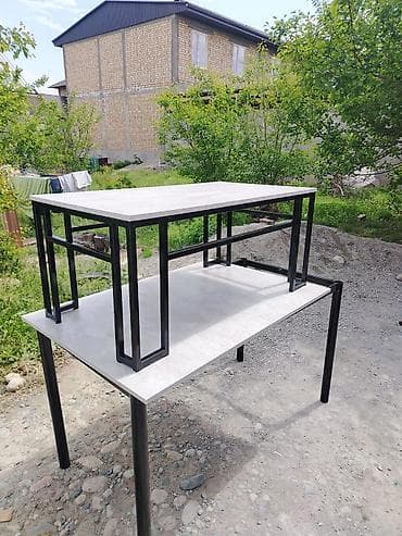 столы с колёсами: Столы с металлическим каркасом - Прочные сварные основания из чёрного — 9