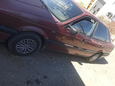 subaru r18: Volkswagen Passat: 1988 г., 1.8 л, Механика, Бензин, Седан — 8