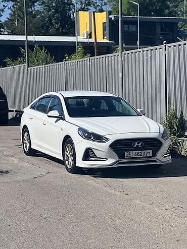 Продажа авто: Hyundai Sonata: 2018 г., 2 л, Автомат, Бензин, Седан — 1