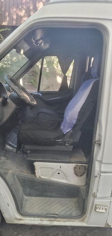 Продажа авто: Mercedes-Benz Спринтер: 2004 г., 2.2 л, Ручные, Дизель, Фургон — 2