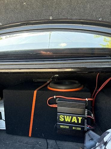 bmb e36: Lexus IS: 2003 г., 2 л, Автомат, Бензин, Седан — 3