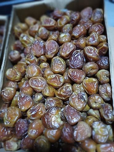 Фрукты: Финики (Саудовская Аравия ) 3кг за 1800 - Натуральные цельные финики — 3