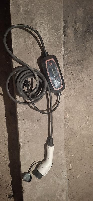 bmw x5 2011: Переносное зарядное устройство для электромобиля (портативная EVSE) - — 3