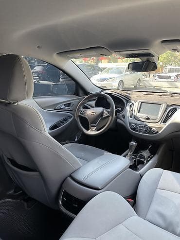 Транспорт: Chevrolet Malibu: 2018 г., 1.5 л, Автомат — 5