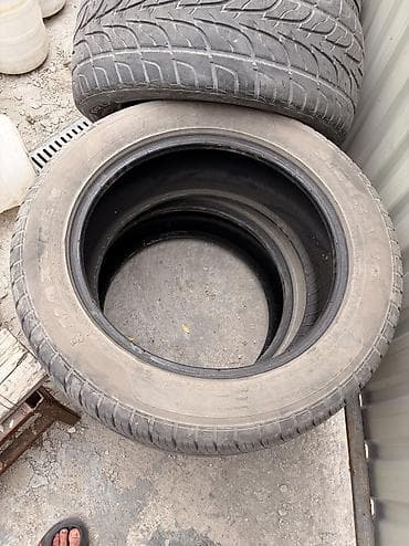Шиналар 285 / 50 / R 20, Жай, Колдонулган, Жол тандабастар (АТ/МТ), Maxxis — 2