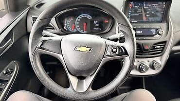 Chevrolet Spark: 2017 г., Бензин, Хетчбек — 8