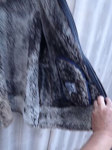 Атайын кийим: Эркектердин курткасы, 6XL, Versace, Колдонулган, түсү - Кара, Өзү алып кетүү — 4