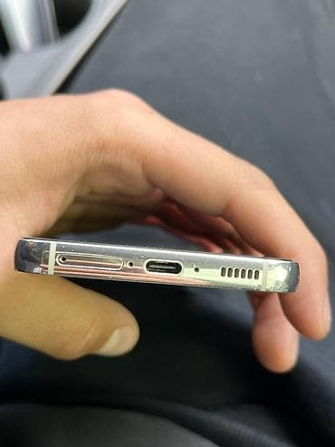 чехол s23: Samsung Galaxy S23, Б/у, 256 ГБ, цвет - Белый, 2 SIM, eSIM — 4