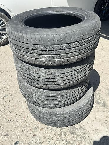 Комплект из 4 летних шин Sailun. Размер: 215/60 R16 95T (указан на — 2
