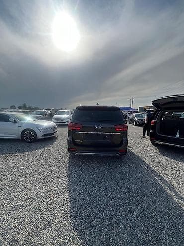 кия карнивал: Kia Carnival: 2019 г., 2.2 л, Автомат, Дизель, Минивэн — 6