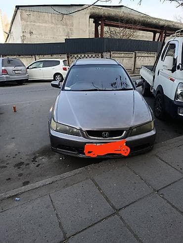 Honda Orthia: 2000 г., 2.3 л, Автомат, Бензин, Универсал — 7