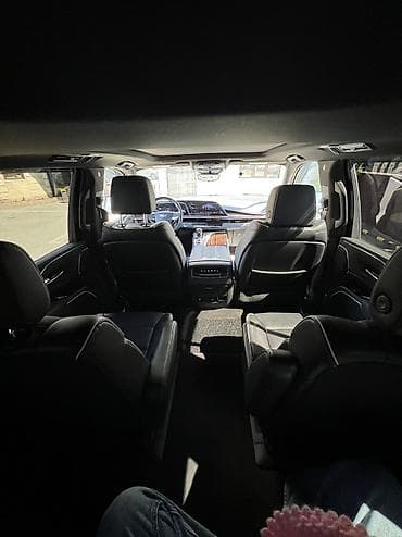 escalade: Cadillac Escalade: 2022 г., 6.2 л, Автомат, Бензин, Внедорожник — 8