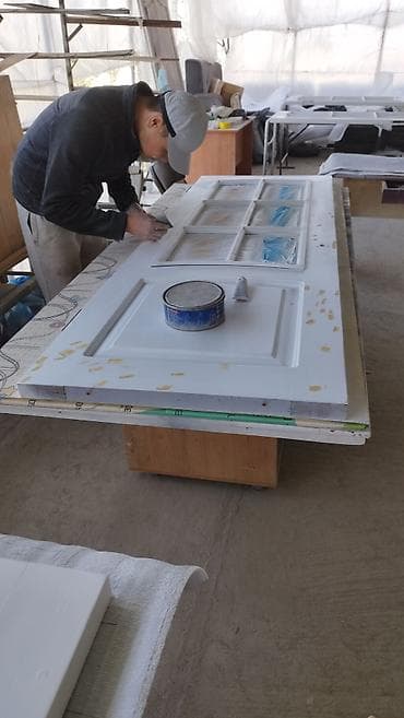 Услуга Покраски мебели ремонту и обновлению старой или поврежденной