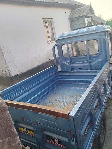 r17 215: Легкий грузовик, Стандарт — 1