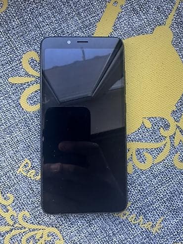 черные часы: Redmi, Redmi 6, Б/у, 32 ГБ, цвет - Черный, 2 SIM — 2