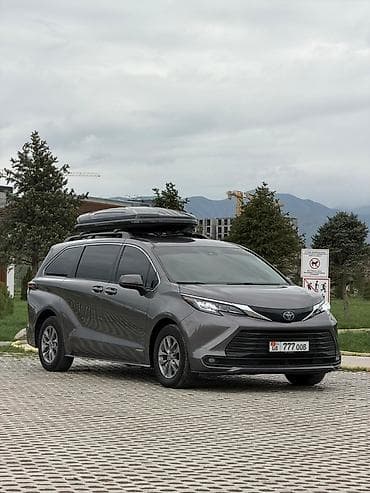 hyundai h 1: Toyota Sienna: 2021 г., Гибрид, Минивэн — 8
