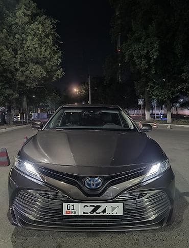 автосвет: Toyota Camry: 2018 г., 2.5 л, Гибрид — 2
