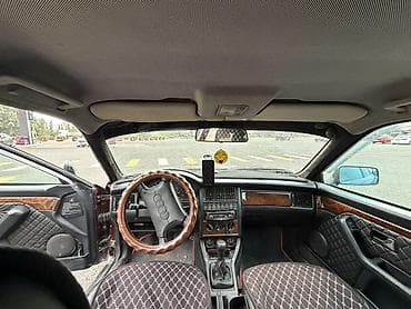 Audi 80: 1994 г., Седан — 5