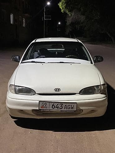 Hyundai Accent: 1994 г., 1.5 л, Механика, Бензин, Седан