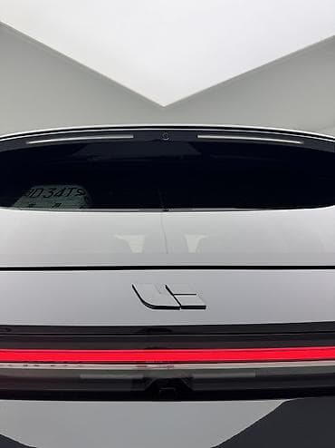 Lixiang: Lixiang L7: 2023 г., 1.5 л, Автомат, Электромобиль, Кроссовер — 7