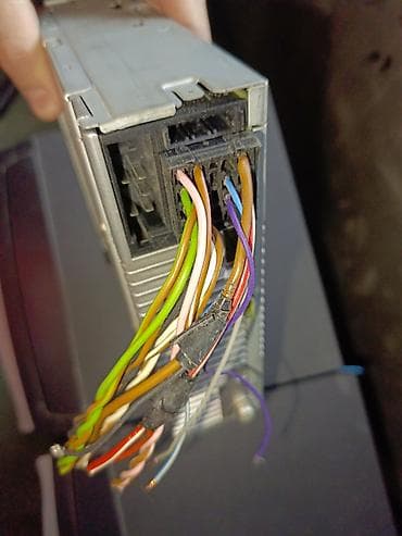 автомагнитола на мерседес: Штатная магнитола Mercedes-Benz Audio 10 без кода - Формат: 1 DIN - — 3