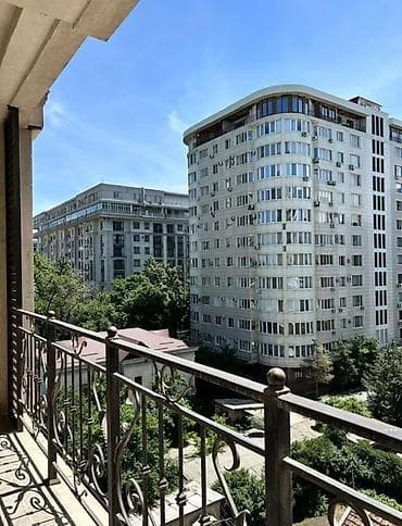 2 8: 2 комнаты, Собственник — 8