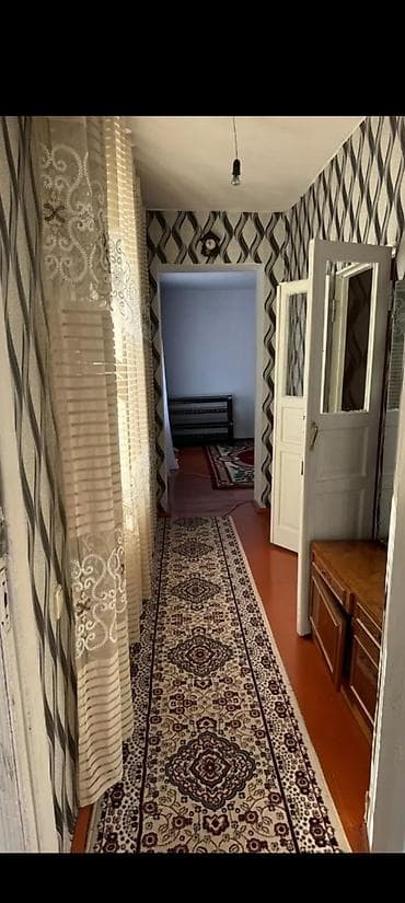 обмен квартиру на дом бишкек: 63 м², 4 комнаты, Парковка, Забор, огорожен — 6