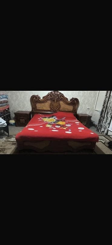 детский столик 3 в 1: Спальный гарнитур в классическом стиле с резным декором и вставками — 3