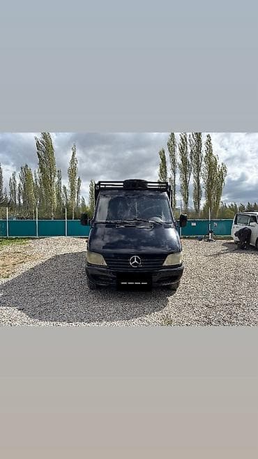 Грузовик, Mercedes-Benz, Стандарт, Б/у — 1