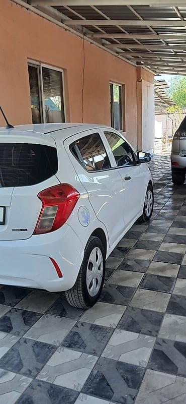 accord 2000: Chevrolet Spark: 2018 г., 0.1 л, Автомат, Бензин, Хэтчбэк — 3