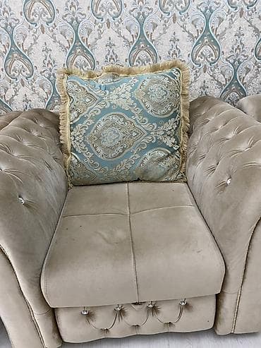 эски эмеректер: Телевизордун шкаф жана стенди, Колдонулган, Полго орнотулма, МДФ, Өзү алып кетүү, түсү - Саргыч боз — 4