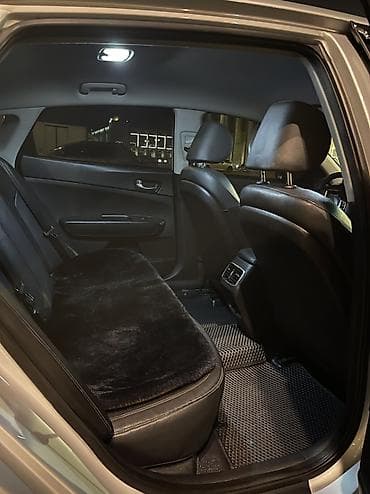 byd 5: Kia K5: 2019 г., 2 л, Автомат, Газ — 10