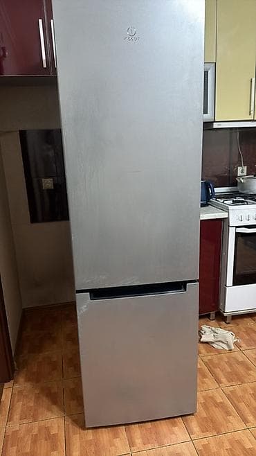 Холодильник Indesit, Двухкамерный