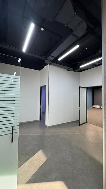 агенства: Аренда офисов, 214 м², В жилом комплексе — 5