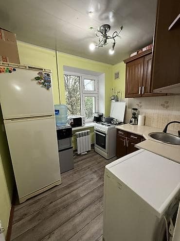 бишкек дома: 2 комнаты, 42 м², 4 этаж, Косметический ремонт — 2
