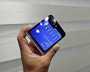 Samsung Galaxy Z Flip 5, Б/у, 512 ГБ, цвет - Розовый, 1 SIM, eSIM, 2 SIM at lalafo.kg Samsung Galaxy Z Flip 5, Б/у, 512 ГБ, цвет - Розовый, 1 SIM, eSIM, 2 SIM