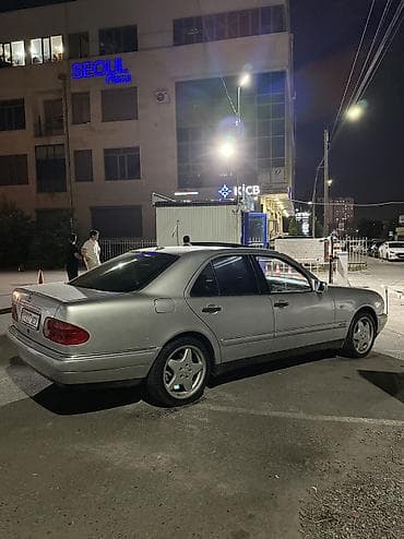 merc 211: Mercedes-Benz E-Class: 1999 г., 3.2 л, Бензин, Седан — 7