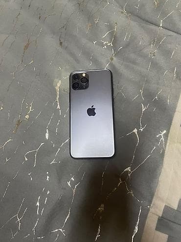 iphone 11 бу купить: IPhone 11 Pro, Б/у, 256 ГБ, Серебристый, 66 % — 1