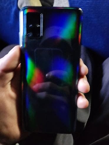 редми нот 9 с: Смартфон с глянцевой задней панелью «хамелеон» и блоком основной — 1