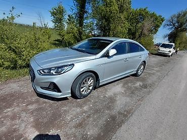 i5 10210u: Hyundai Sonata: 2018 г., 2 л, Автомат, Газ, Седан — 2