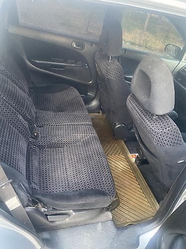 e klass: Honda Stream: 2003 г., 1.7 л, Автомат, Бензин, Универсал — 6